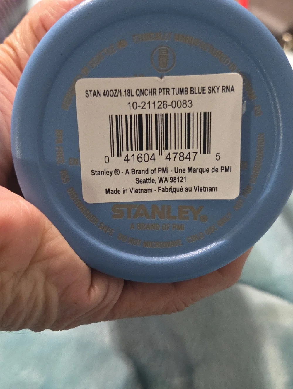 Stanley Blue Quencher Tumbler with Handle - Picture 7 of 10